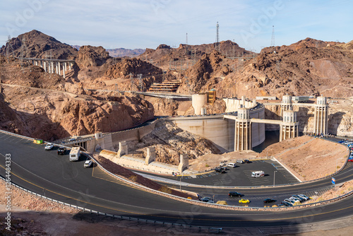 Hoover dam is famous hydroelectric power station on the border of Arizona and Nevada. 