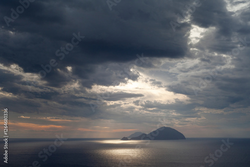 Foto Drone di Alicudi e Filicudi, Isole Eolie 