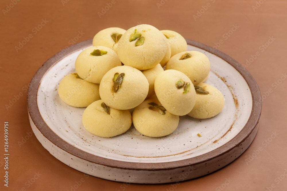 Ghorayeba is Egyptian Shortbread Cookies. Or Ghrayebeh. Ghorayeba is Egyptian Shortbread Cookies. Or Ghrayebeh.