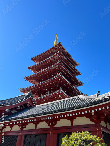 Obraz na płótnie Sensō-ji ancient Buddhist temple in Asakusa, Tokyo w salonie