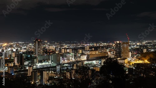 Wallpaper Mural 花岡山より望む熊本市中心部のスカイラインのタイムラプス映像（フィックス） Torontodigital.ca