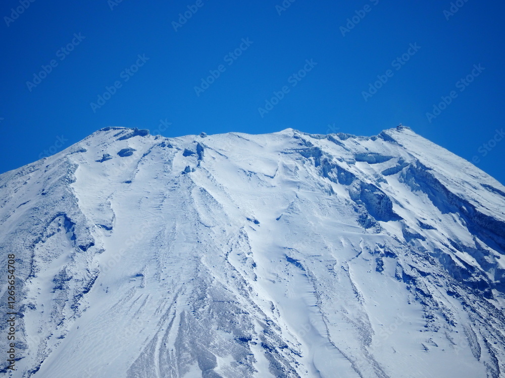Majestic Mount Fuji with snow-capped peak Majestic Mount Fuji with snow-capped peak