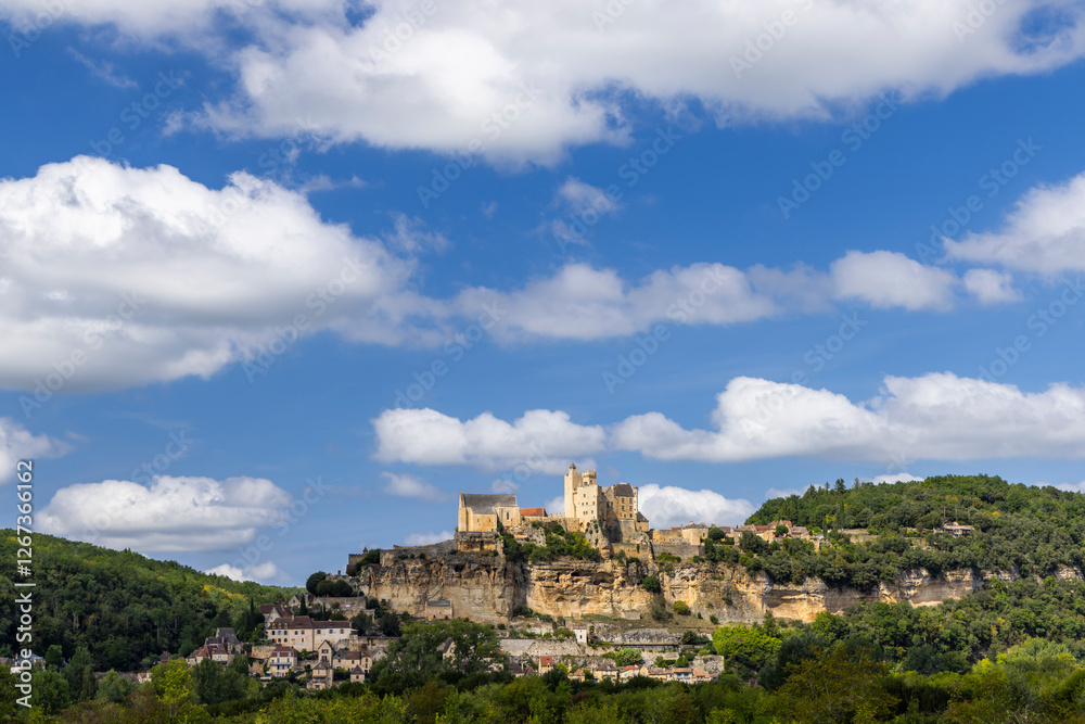 Chateau de Beynac castle, Beynac-et-Cazenac, Dordogne departement, France Chateau de Beynac castle, Beynac-et-Cazenac, Dordogne departement, France