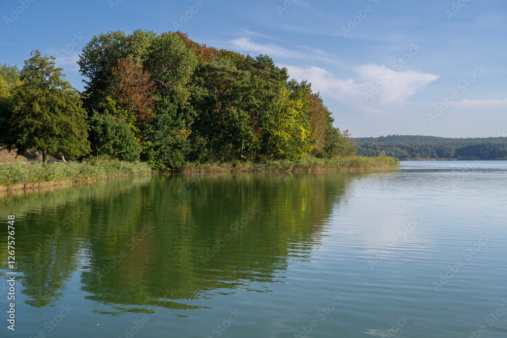 Europa, Deutschland, Mecklenburg-Vorpommern, Ostsee, Insel Usedom, Loddin, Landschaft am Kölpinsee Europa, Deutschland, Mecklenburg-Vorpommern, Ostsee, Insel Usedom, Loddin, Landschaft am Kölpinsee