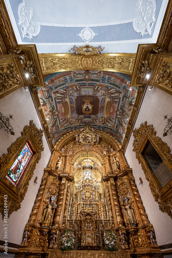 Obraz premium Carmelite Church Igreja do Carmo - Faro, Portugal