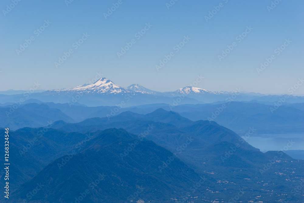 Fototapeta premium Clear View from Villarrica Volcano