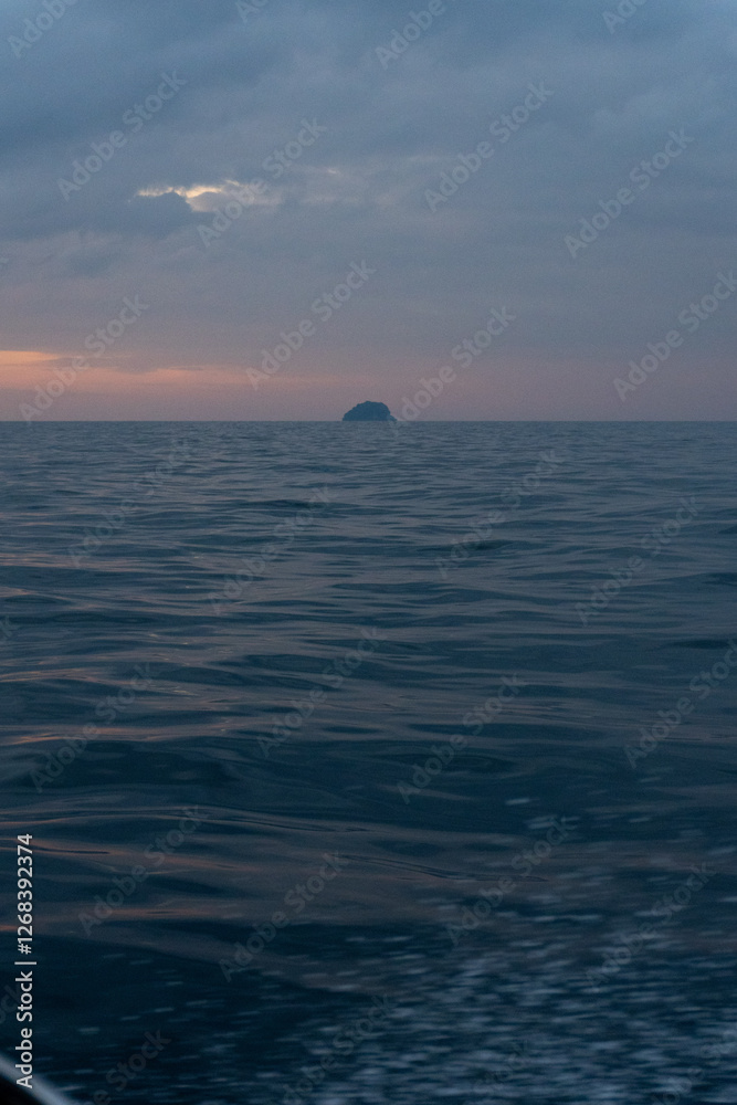 Obraz premium Single Island