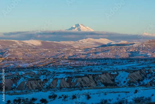 Obraz na płótnie Cappadocia landscape with Erciyes extinct volcano, Turkey w salonie