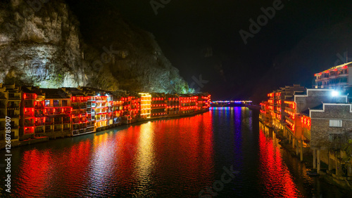 Obraz na płótnie The Beautiful Ancient City of Zhenyuan, Guizhou, China at Night w salonie