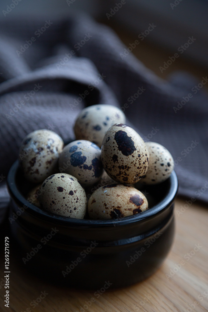 Obraz premium Quail eggs close up