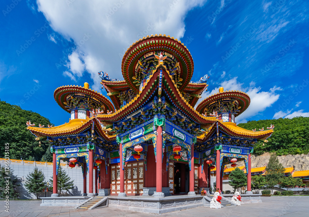 Obraz premium Landscape of Zhengjue Temple, Liudingshan cultural tourism area, Dunhua, Jilin Province 