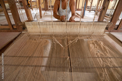 Tableau sur toile Tussar Silk Production in Bihar – Traditional Sericulture, Cocoon Harvesting, Ha