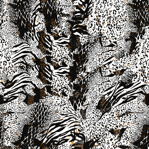 organic textures vector pattern. animal abstract texture skin print. animal camouflage background. african rapport pattern. sketch camouflage design. spot tile.