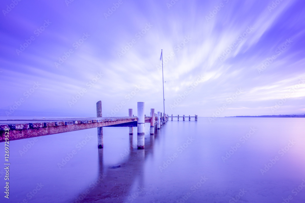 Naklejka premium Sunset over the pier, Switzerland