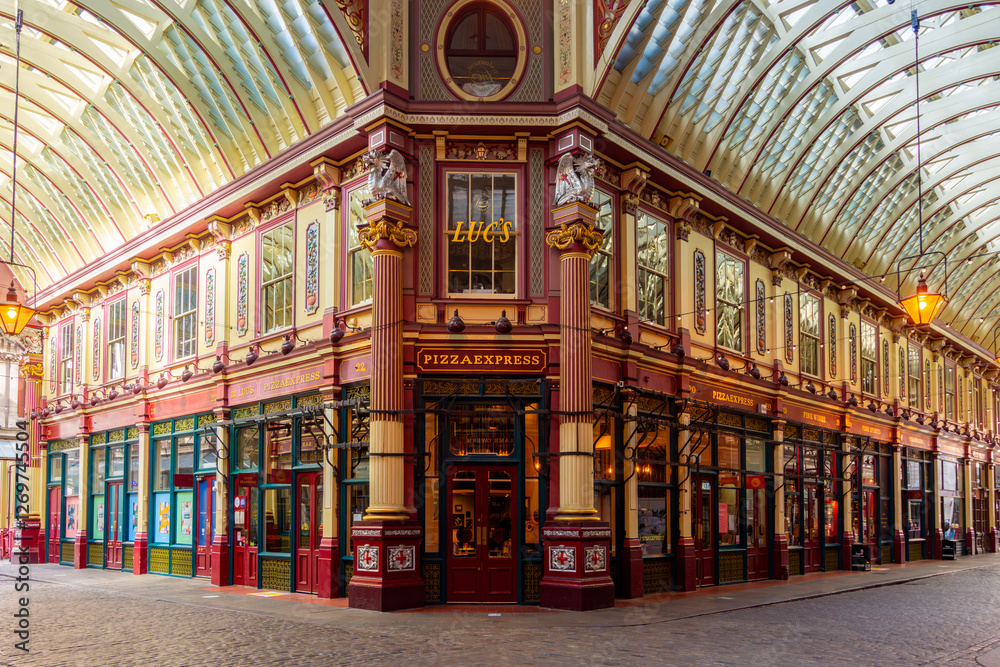 Obraz premium Leadenhall market in City of London, UK