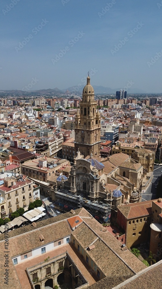Fototapeta premium foto de drone de Catedral de Murcia España europa