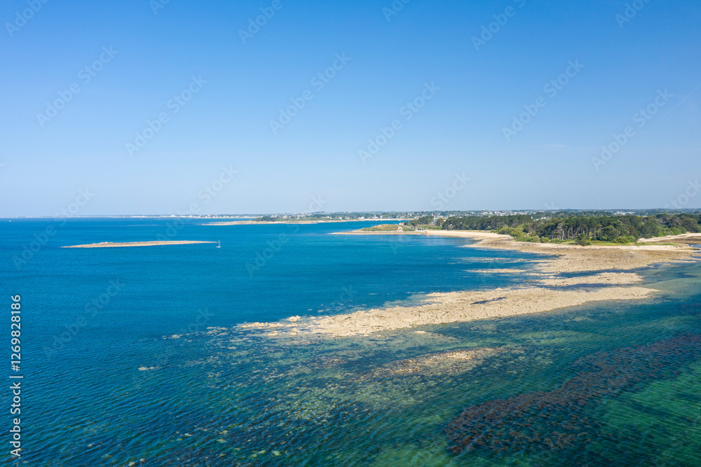 Fototapeta premium Trehennarvour cove in Saint-Philibert in Europe, France, Brittany, Morbihan, Saint Philibert, in summer, on a sunny day.
