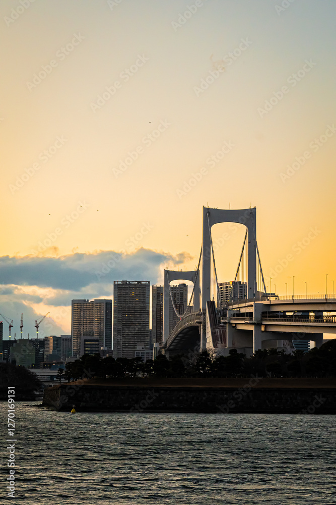 Obraz premium 東京 夕暮れのお台場