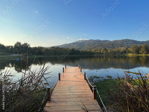 Obraz na płótnie Lake in Chang Mai w salonie