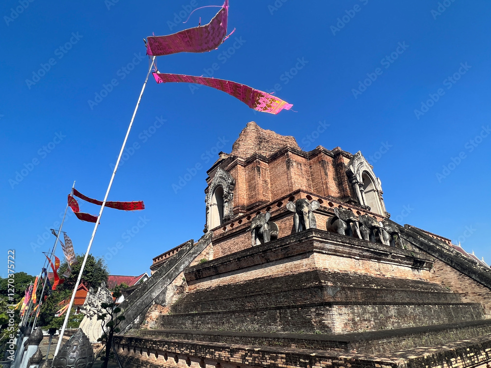 Wat Chedi Luang Buddhist temple in Chiang Mai