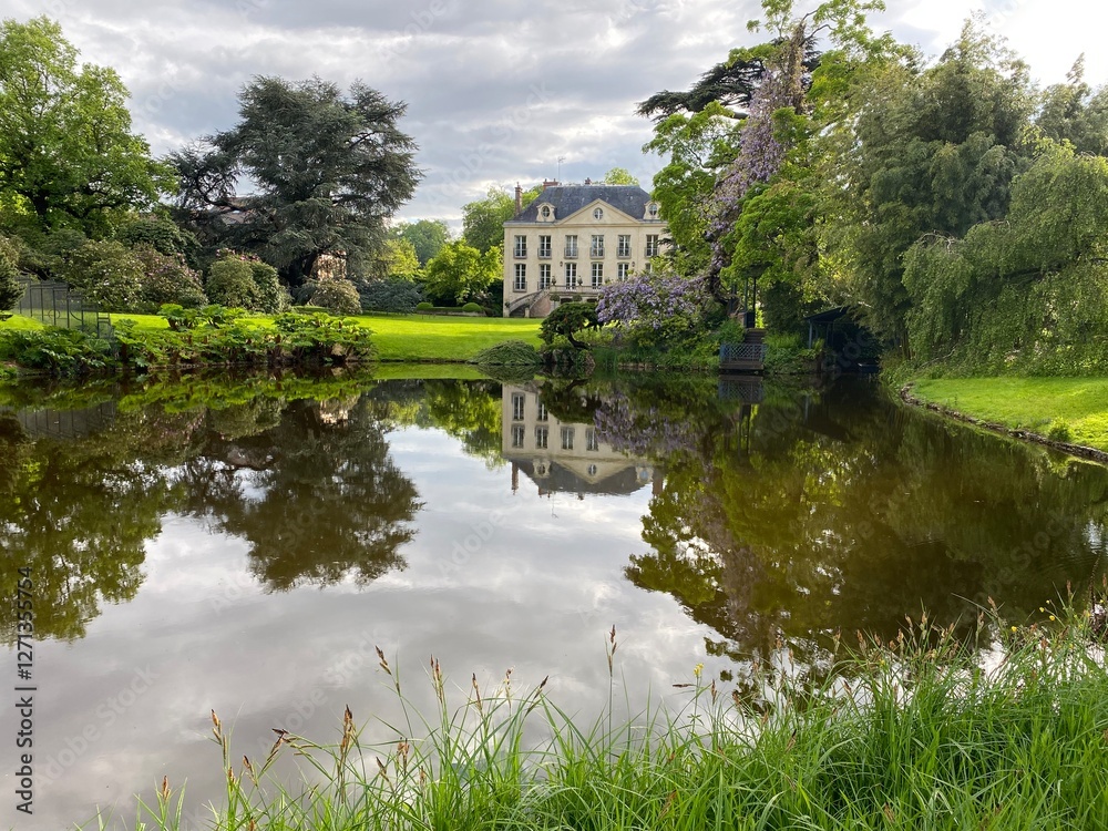 The Arboretum in Châtenay-Malabry, France The Arboretum in Châtenay-Malabry, France