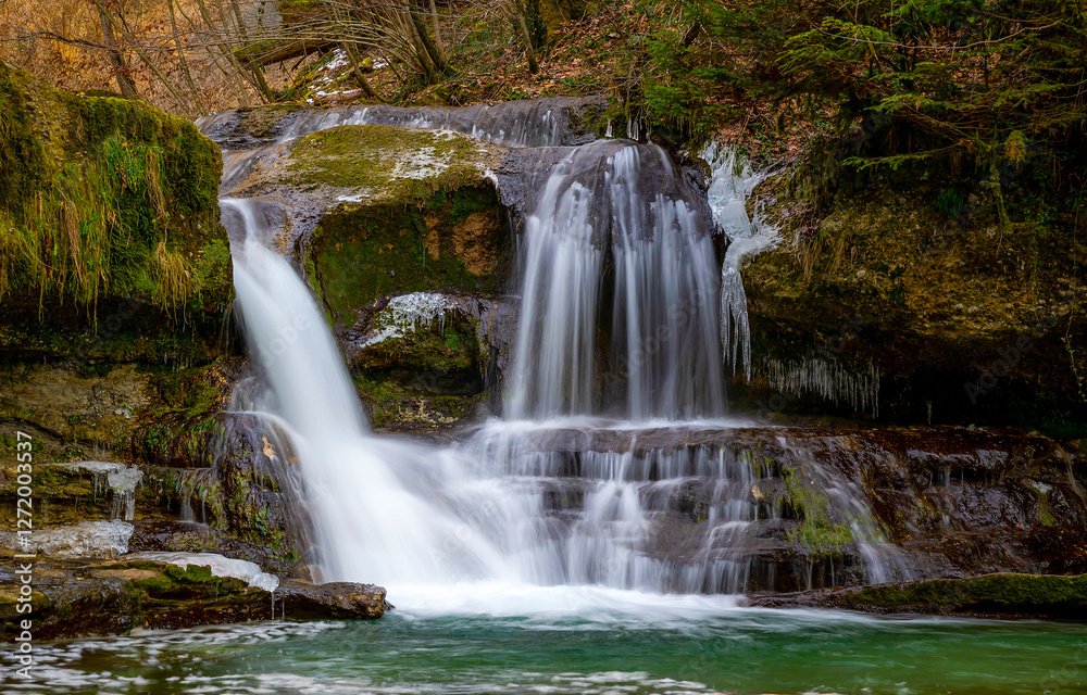 Obraz premium waterfall in the forest, waterfall in autumn