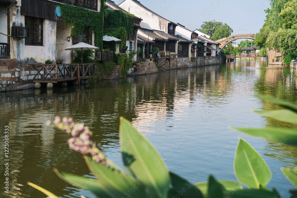 Obraz premium Old houses, rivers, and bridges in Zhouzhuang Ancient Town, Suzhou City, Jiangsu Province, China On April 18th, 2023