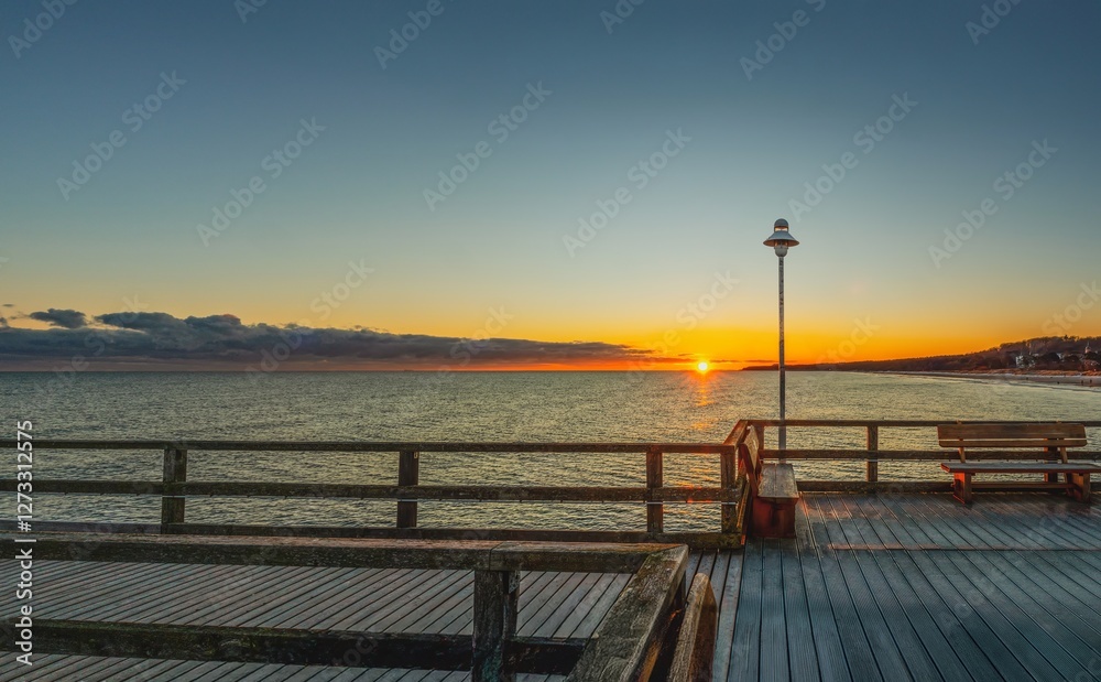 Panoramaview Vinetabrücke Ostseebad Zinnowitz zum Sonnenaufgang Panoramaview Vinetabrücke Ostseebad Zinnowitz zum Sonnenaufgang