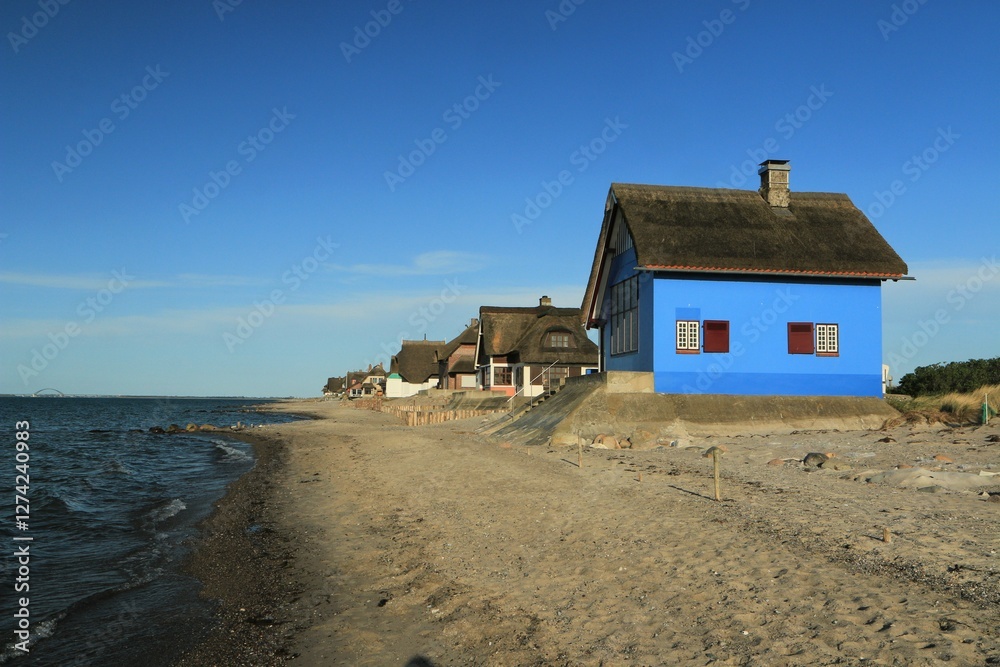 Bunte Ferienhäuser an der Ostsee. Bunte Ferienhäuser an der Ostsee.