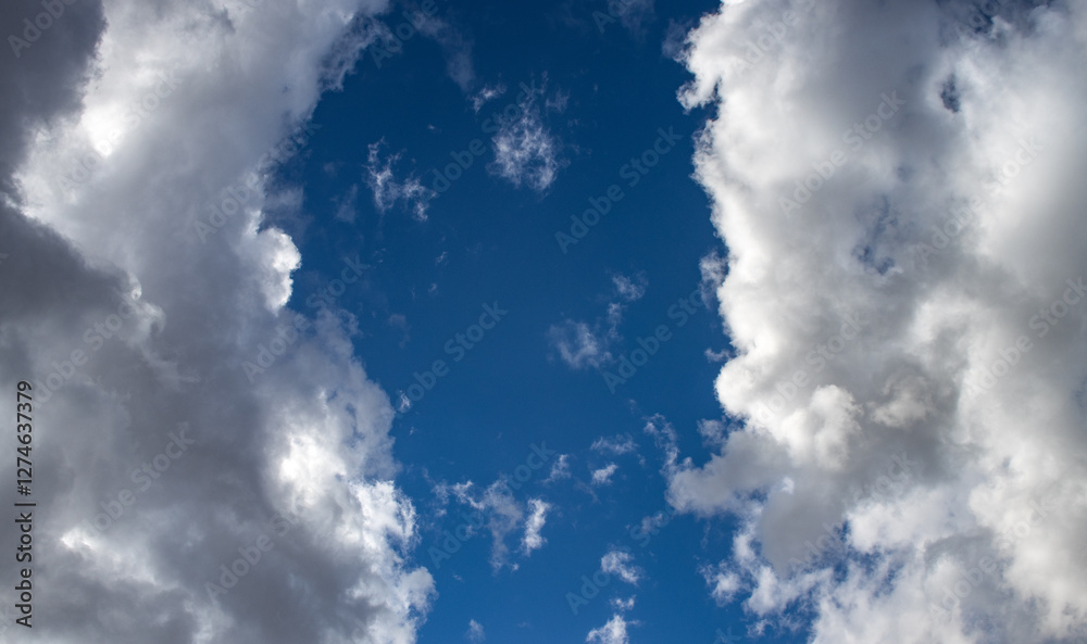 Obraz premium blue sky with clouds