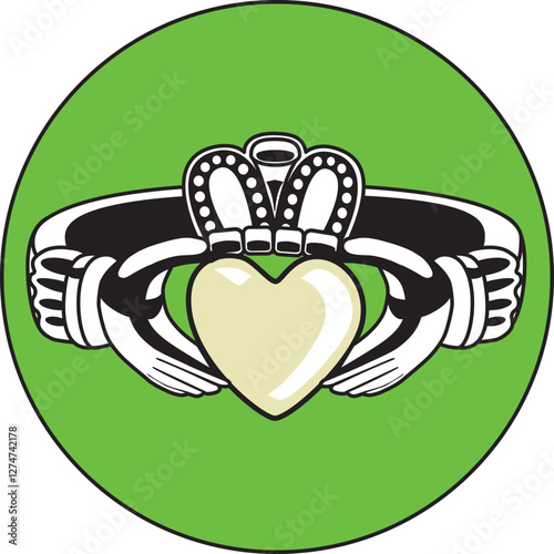 Claddagh Ring with Gold Heart and Green Circle
