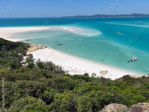 Obraz na płótnie Aerial view of Whitsunday Island Queensland Australia w salonie
