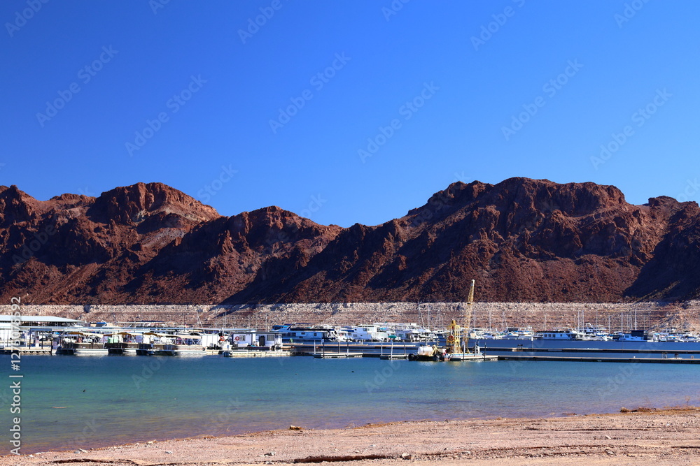 Obraz premium boats in the harbor