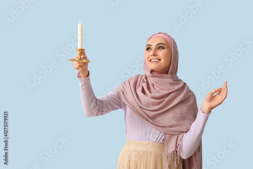 Smiling young muslim woman ...