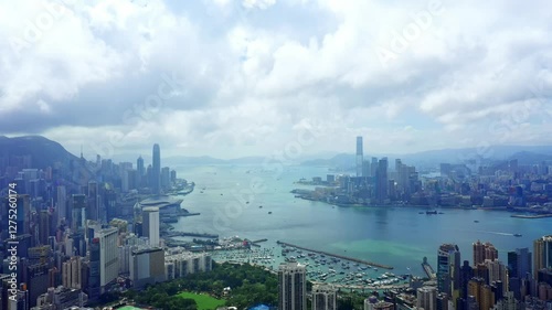 Wallpaper Mural Hong Kong Timelapse of Hong Kong city at night Torontodigital.ca