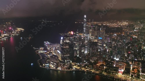 Wallpaper Mural Hong Kong Timelapse of Hong Kong city at night Torontodigital.ca