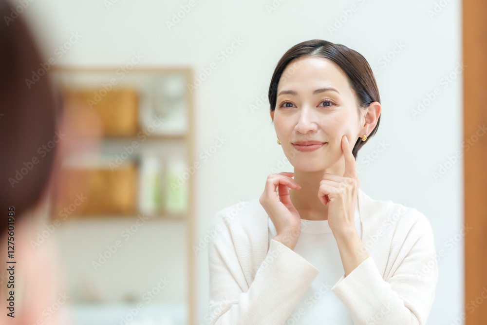 女性 スキンケア 女性 スキンケア