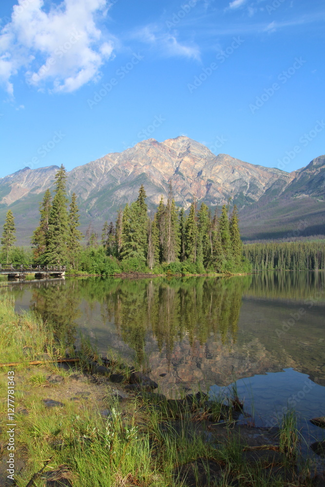 Pyramid Island, Jasper National Park, Alberta Pyramid Island, Jasper National Park, Alberta