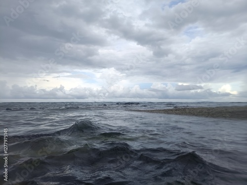 Fototapeta Naklejka Na Ścianę i Meble -  storm over the sea