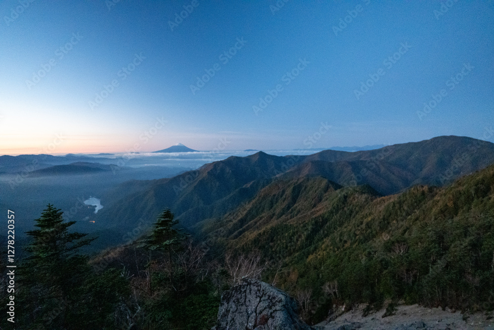 Obraz premium Kunishigatake, Koubushigatake and surrounding views