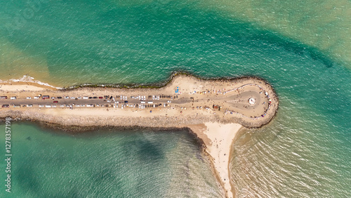 Fotografie A stunning aerial view of Dhanushkodi, the ghost town of Tamil Nadu, surrounded