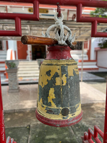 Obraz na płótnie Bell at Wat Suan Phlu in Bangkok w salonie