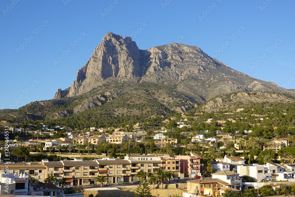 Obraz premium The panorama of Pick Puig Campana from Finestrat village, near Benidorm, Spain