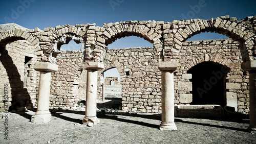 l'area archeologica dell'antico presidio militare romano di Ammaedara nei pressi della cittadina di Haidra,Tunisia photo