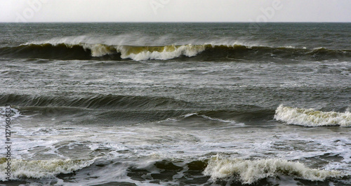The ocean in bad weather, waves.
