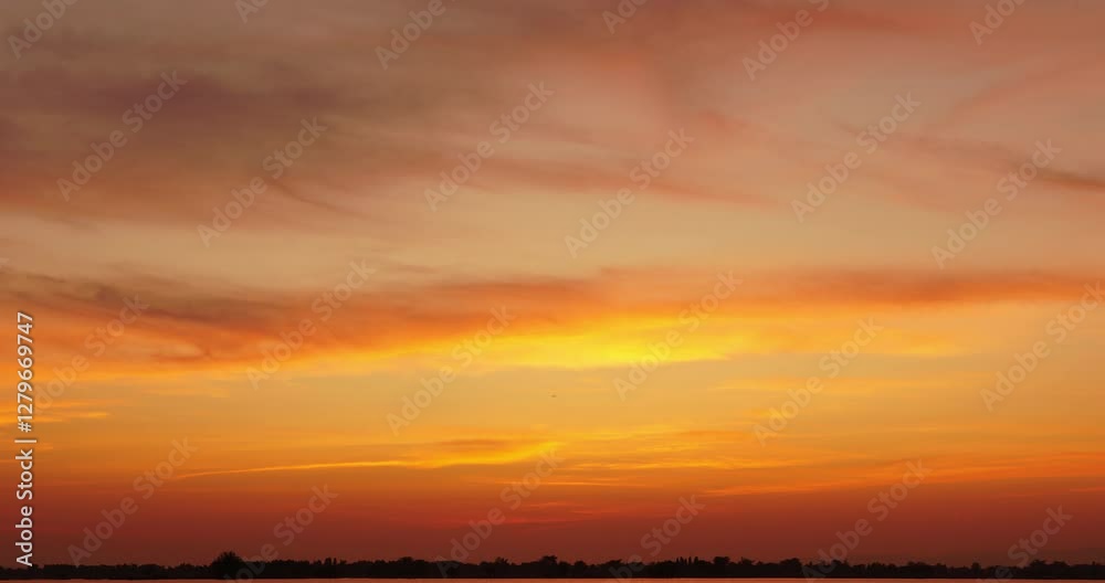 Timelapse sunrise Beautiful dramatic sky sunrise over the river Timelapse sunrise Beautiful dramatic sky sunrise over the river