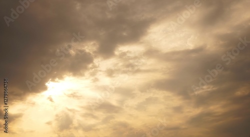 Картината върху платно the afternoon sky was clear, and with brownish clouds