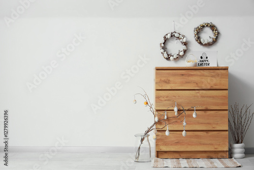 Easter holiday home decor w...
