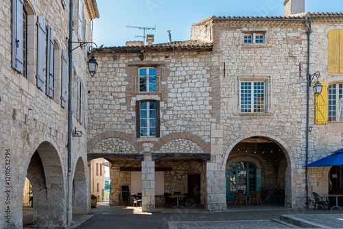 Fototapeta Naklejka Na Ścianę i Meble -  France, Lot, Montcuq-en-Quercy-Blanc, Montcuq
