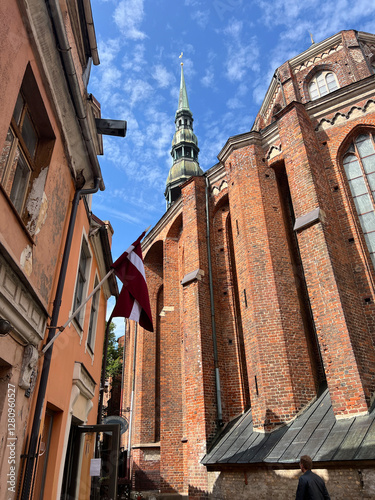 Obraz na płótnie St. Peter's Church in the city Riga w salonie